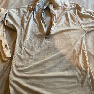 Mens small lulu lemon pullover